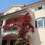 House Marić