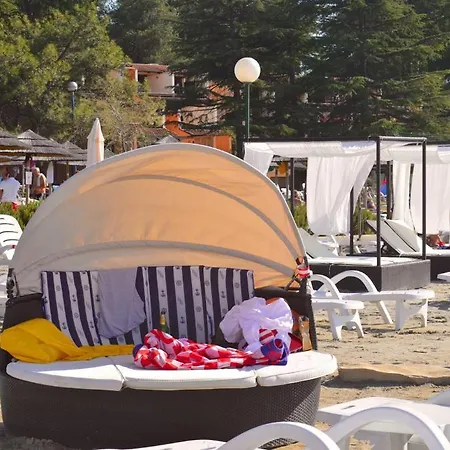 马里奇房屋酒店 公寓 *