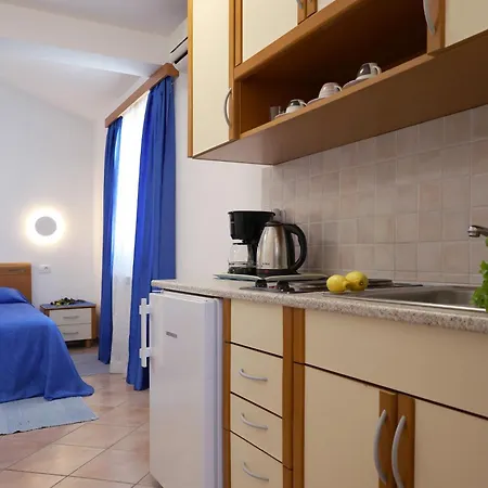 Apartment House Maric *